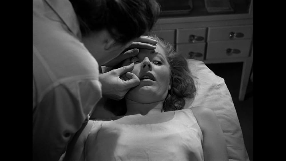 女囚の掟の画像