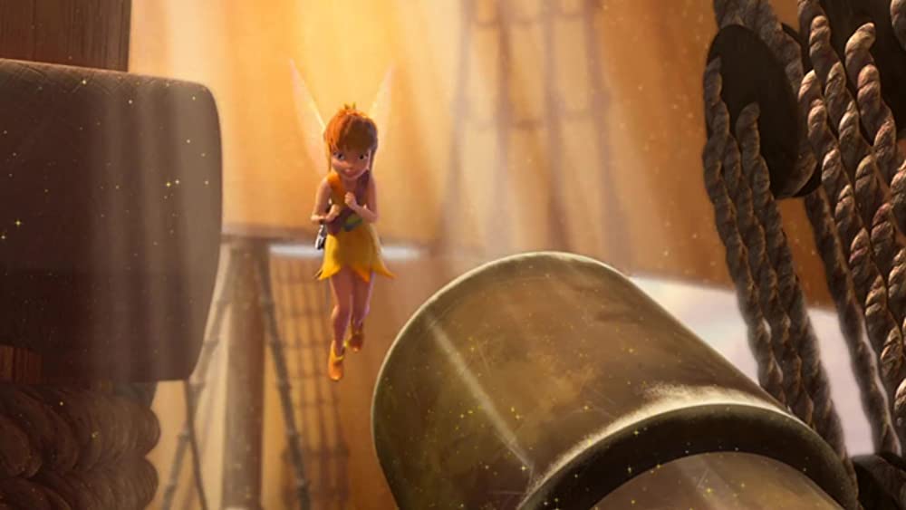 ティンカー・ベルとネバーランドの海賊船の画像