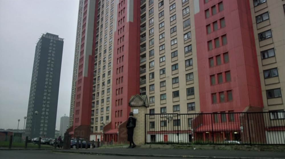 Red Road（原題）の画像