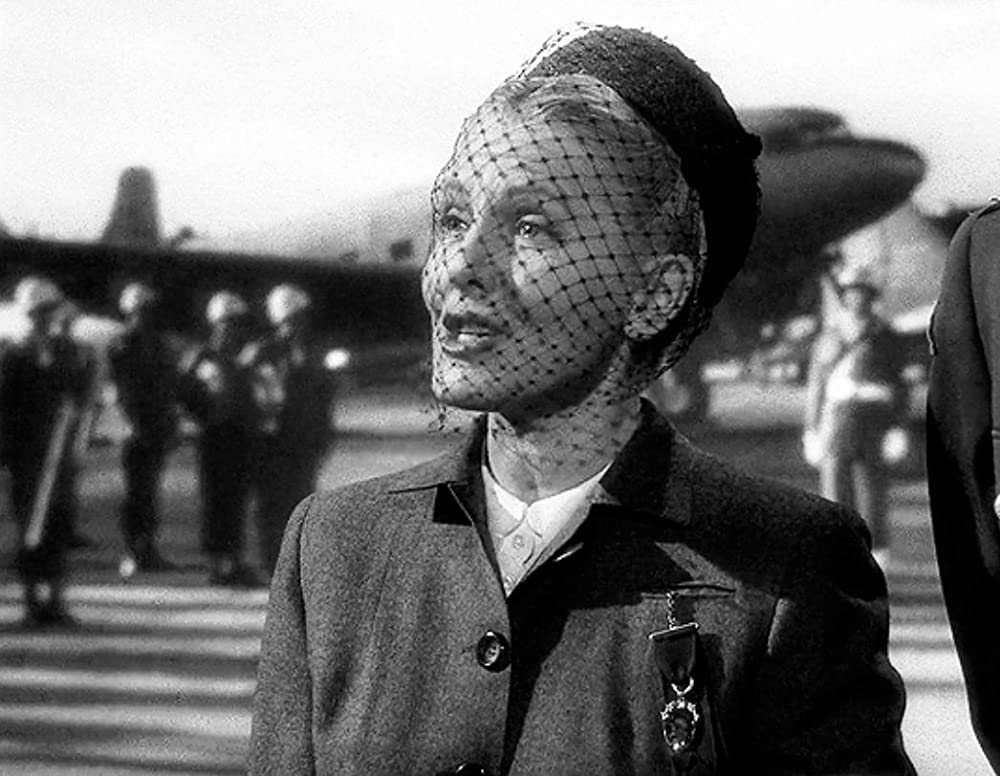 異国の出来事の画像