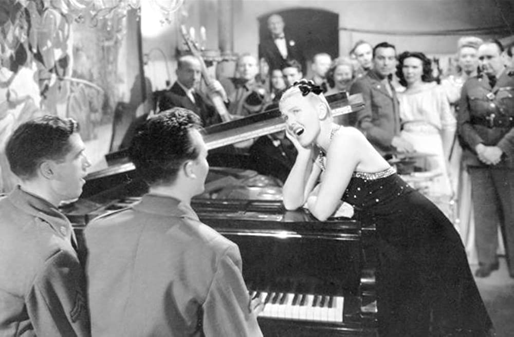 異国の出来事の画像