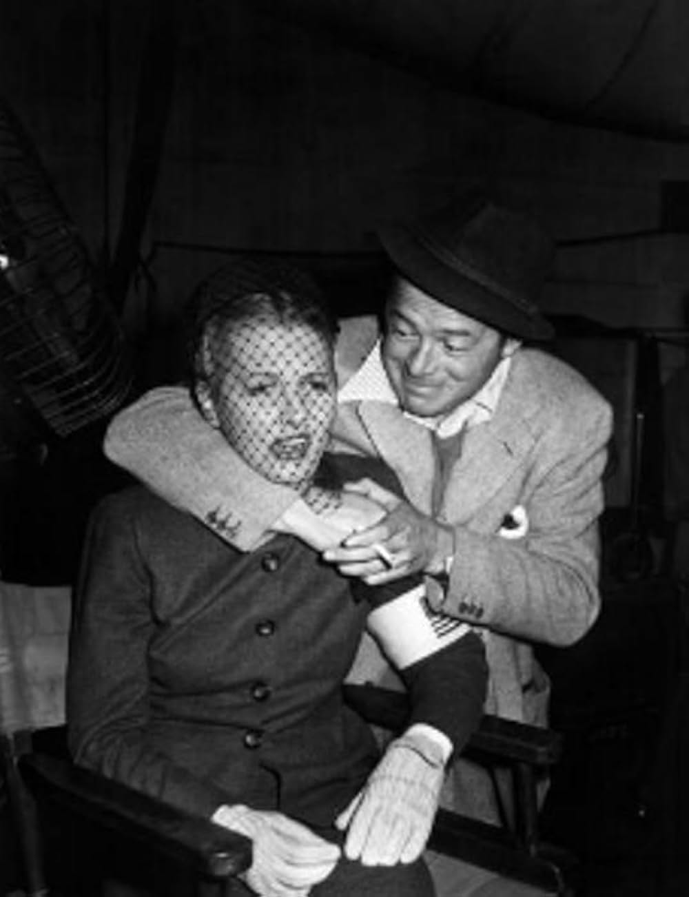 異国の出来事の画像