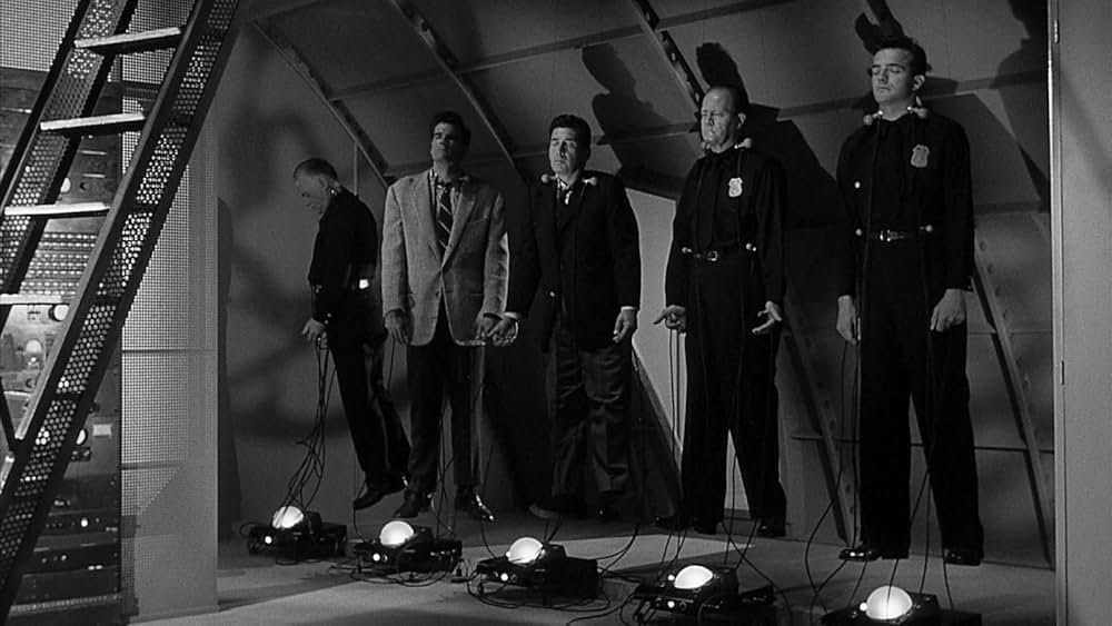 宇宙船の襲来の画像