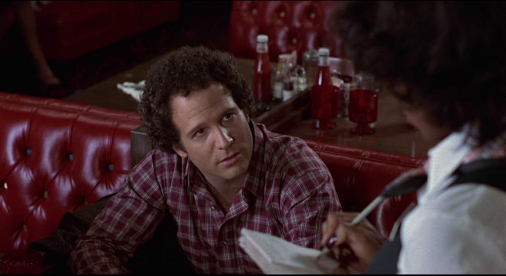 Modern Romance（原題）の画像