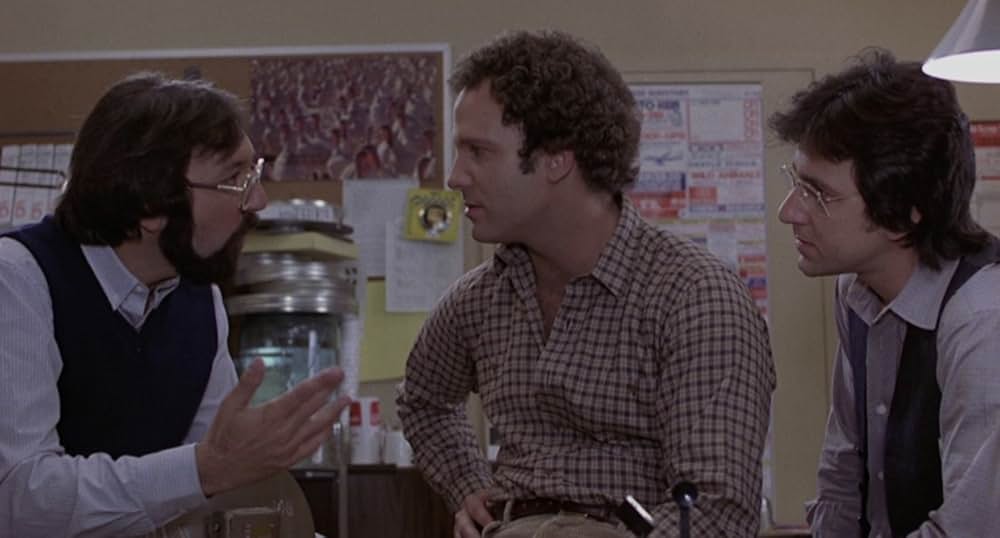 Modern Romance（原題）の画像