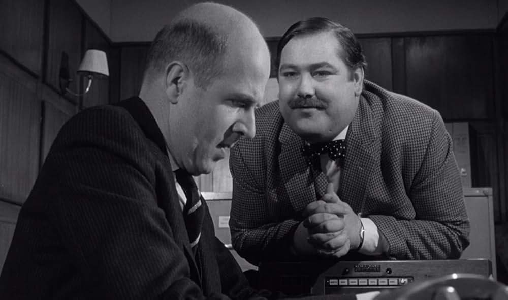 宇宙から来た女の画像