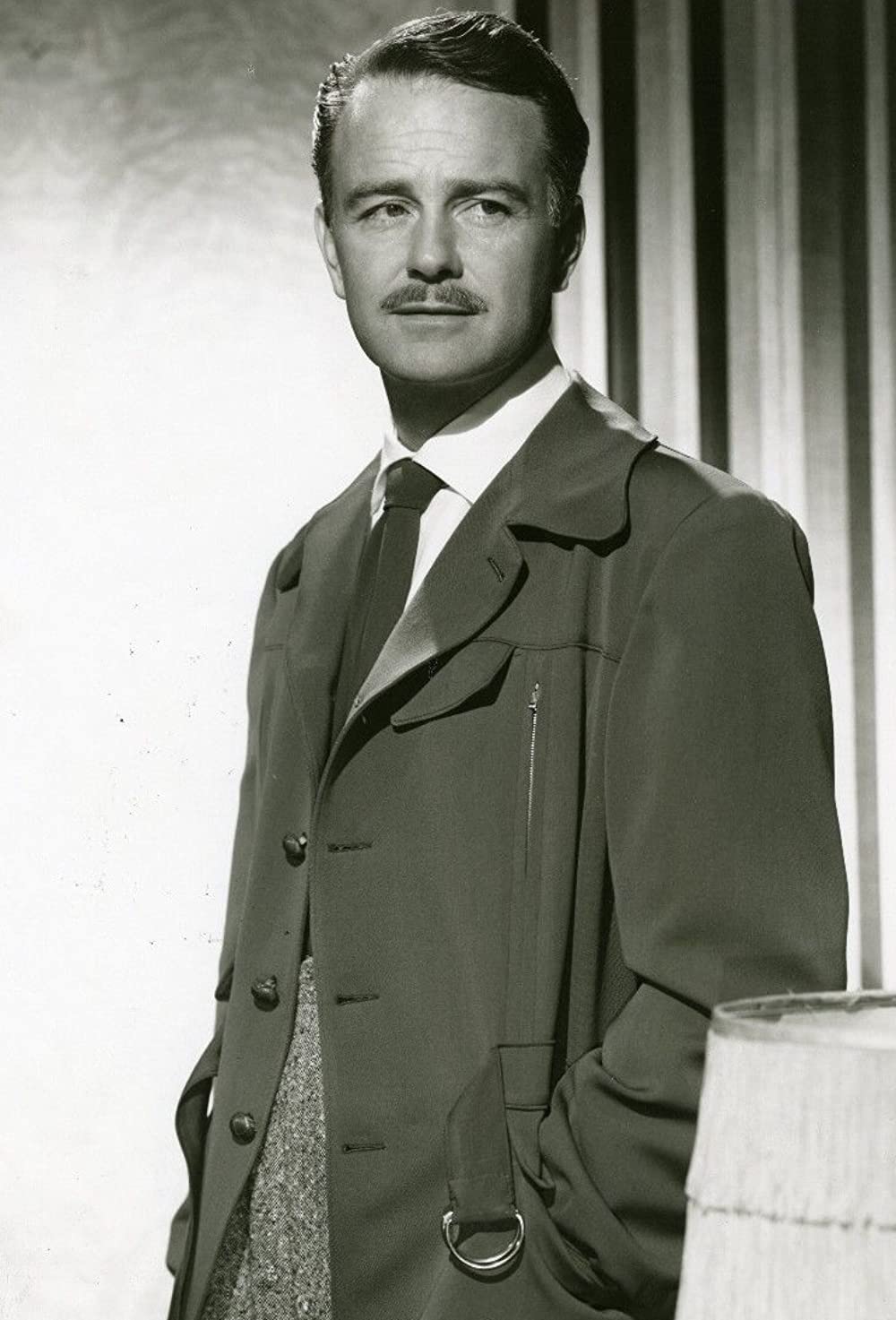 「ジョニー・ベリンダ」リュー・エアーズの画像