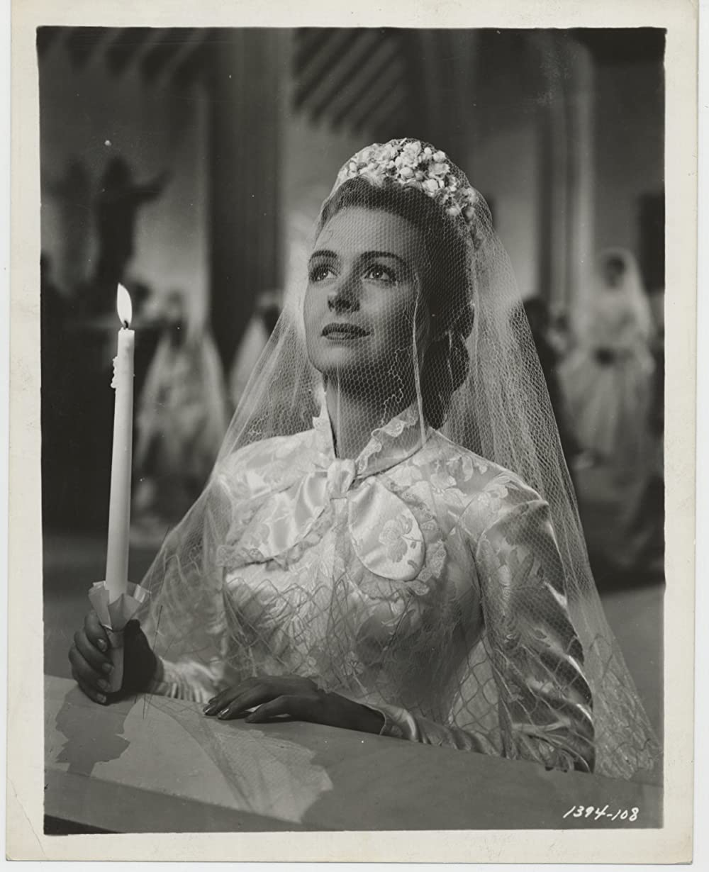 「大地は怒る」ドナ・リードの画像