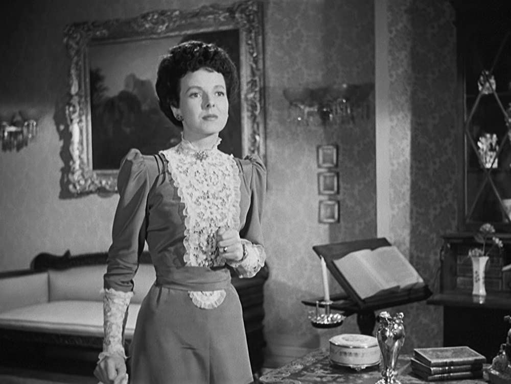 幽霊と未亡人の画像