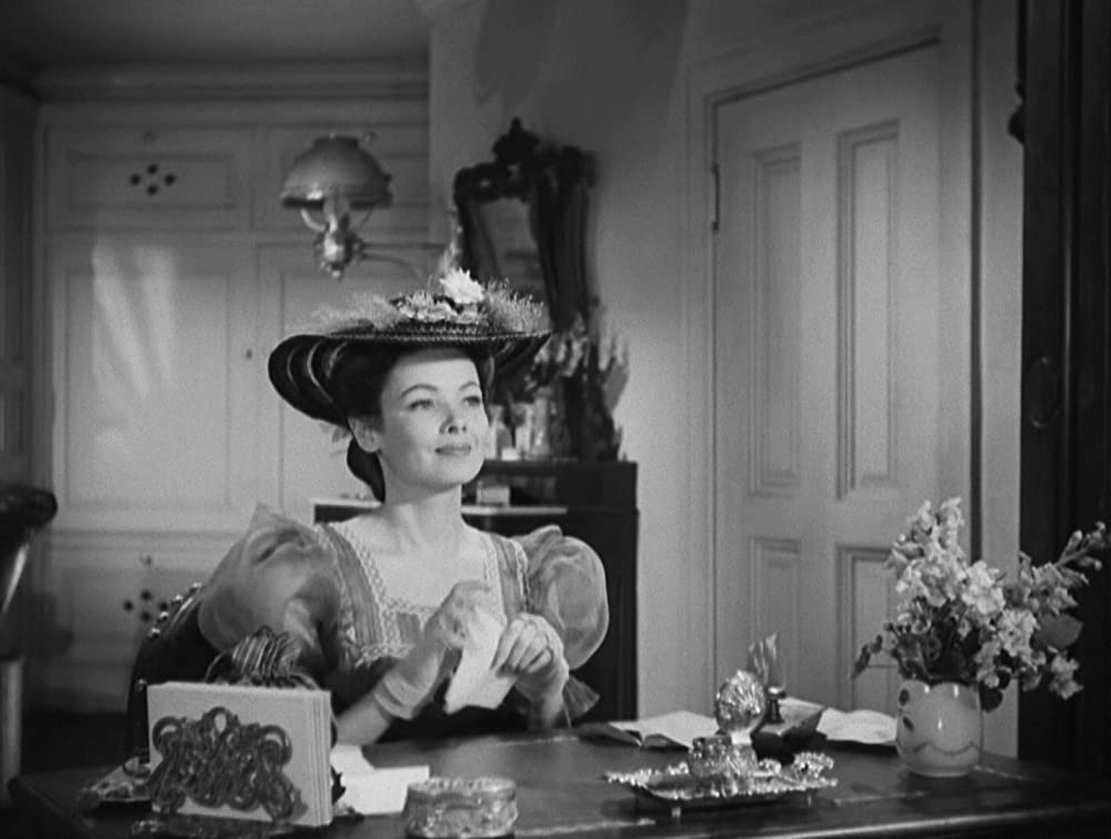 幽霊と未亡人の画像