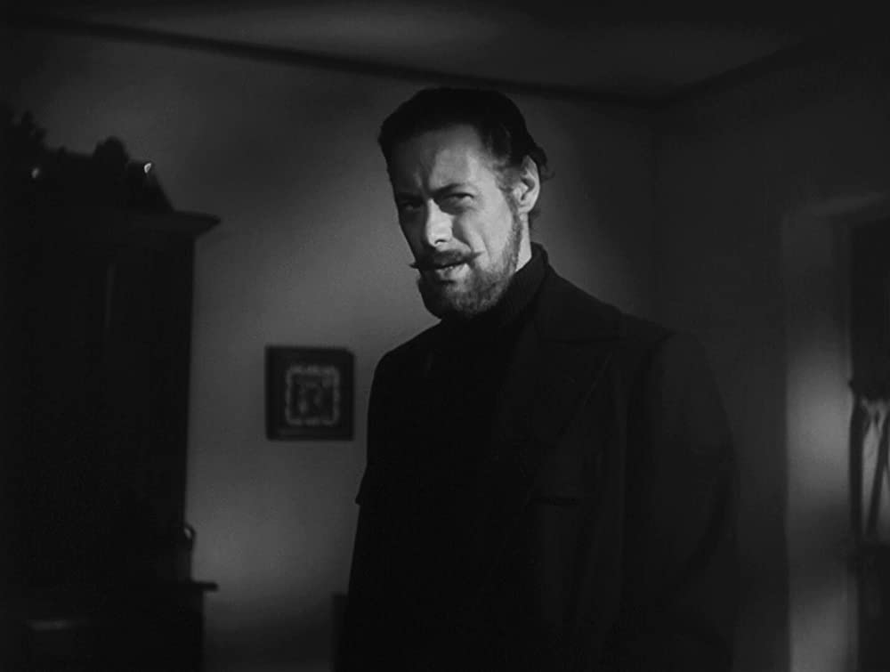 幽霊と未亡人の画像