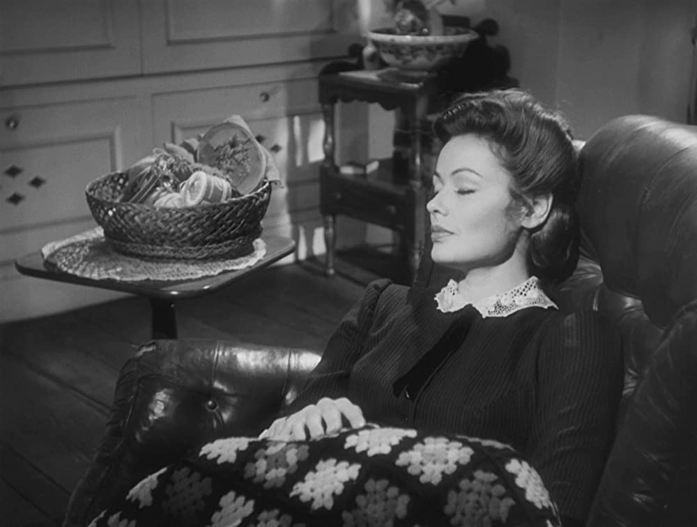 幽霊と未亡人の画像