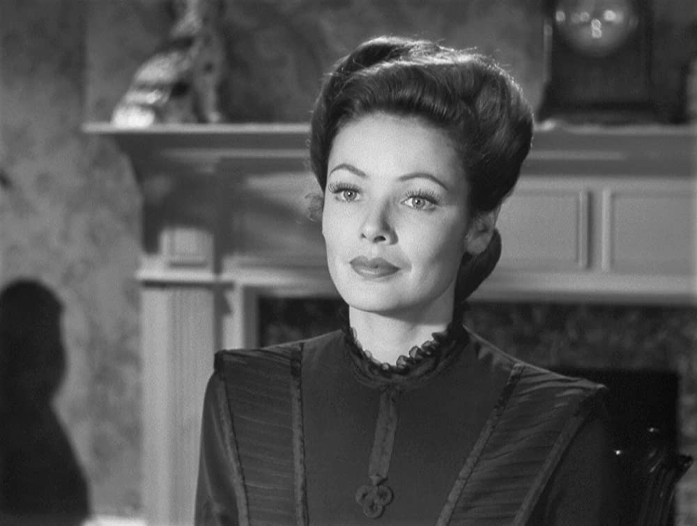 幽霊と未亡人の画像