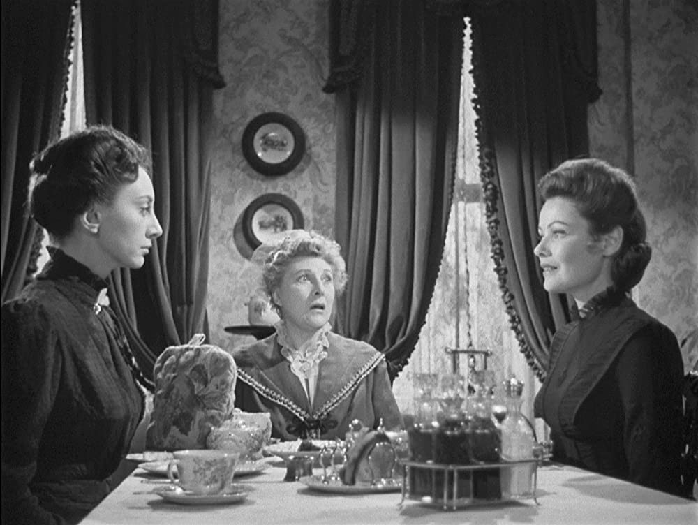 幽霊と未亡人の画像