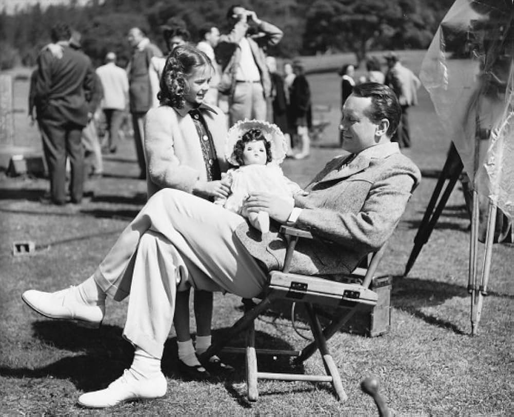 幽霊と未亡人の画像