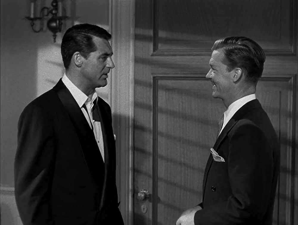 独身者と女学生の画像