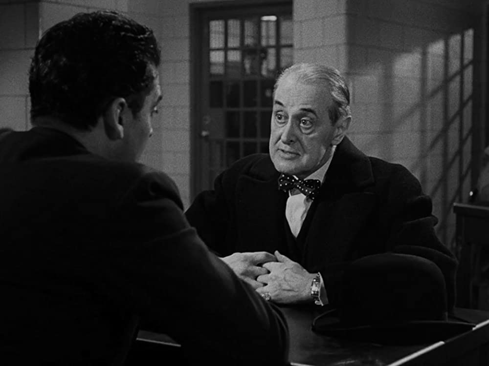 死の接吻の画像