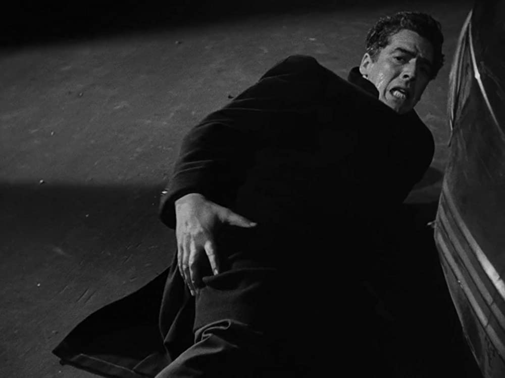 死の接吻の画像