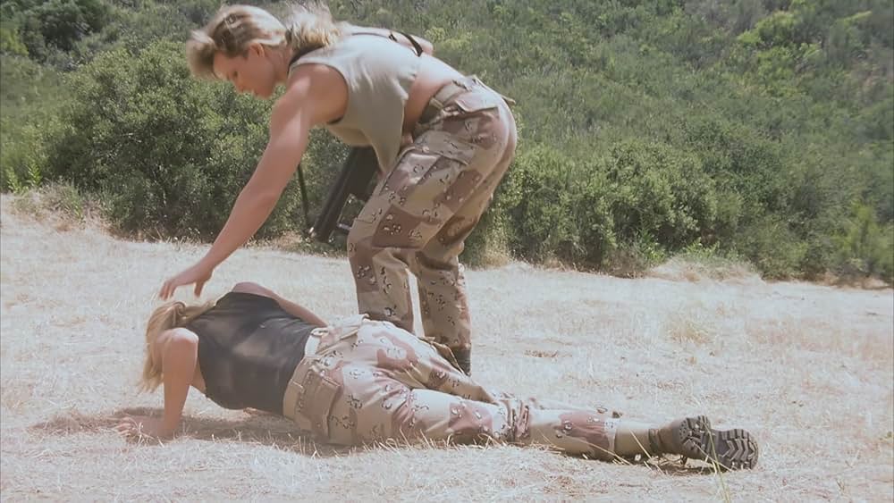 アレクサ・リターンズ／C.I.A.2の画像