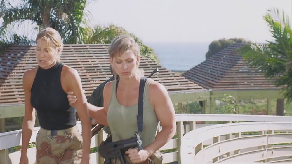 アレクサ・リターンズ／C.I.A.2の画像