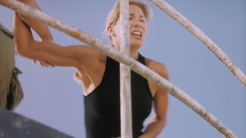 アレクサ・リターンズ／C.I.A.2の画像