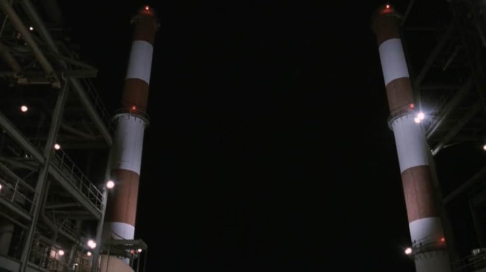 アンダーカバーの画像