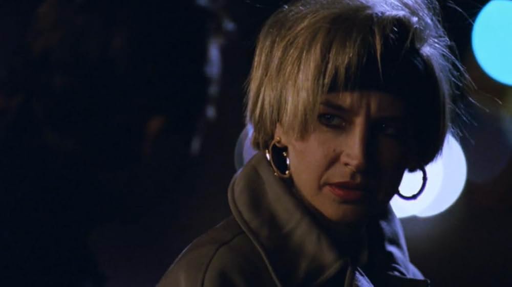 アンダーカバーの画像