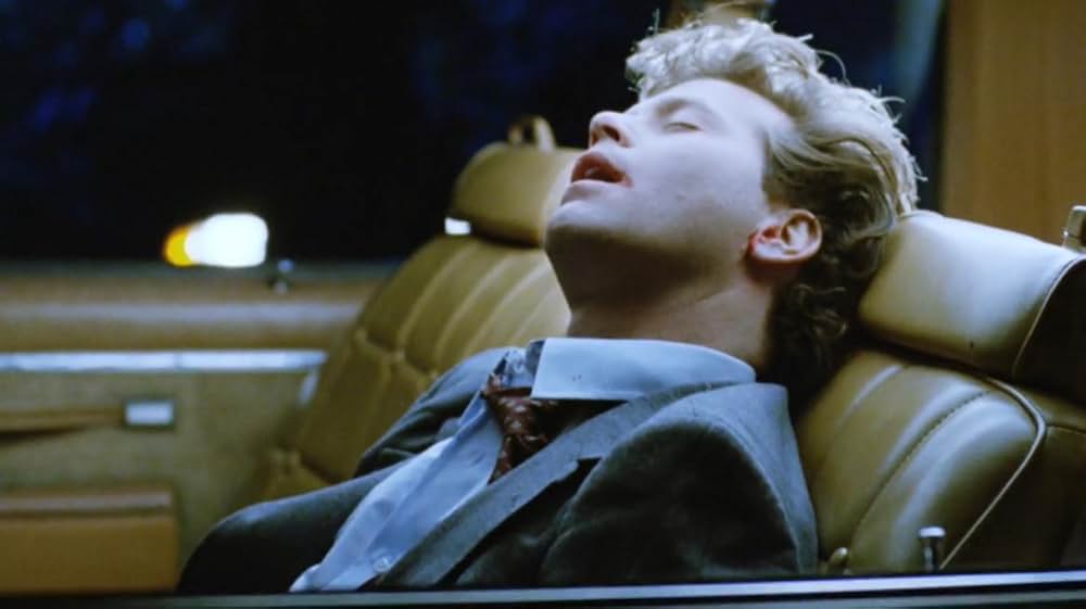 アンダーカバーの画像