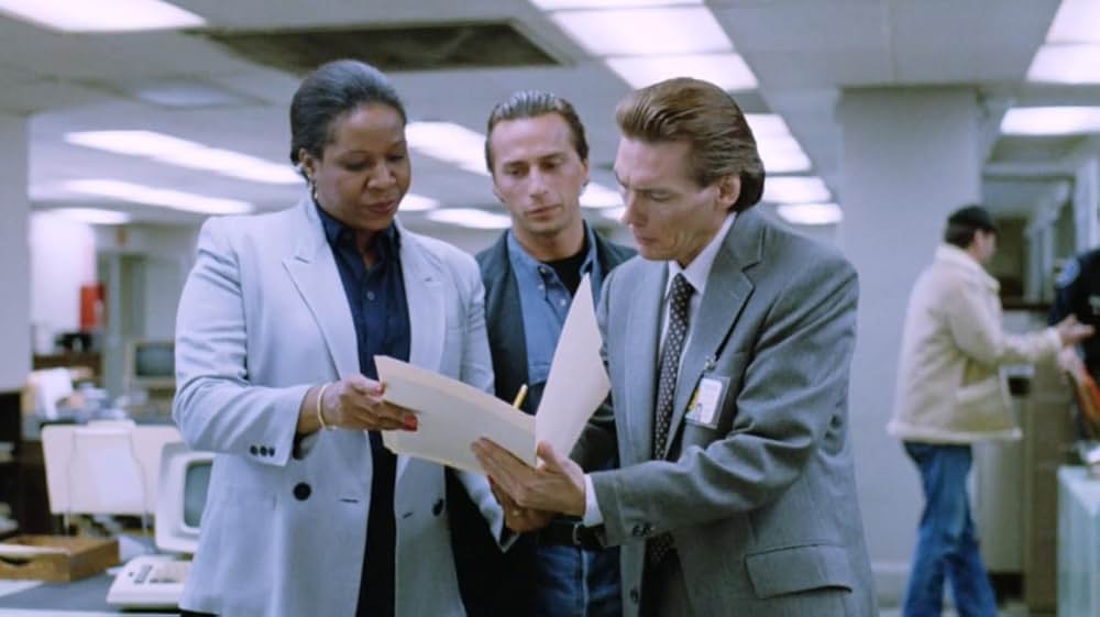 アンダーカバーの画像