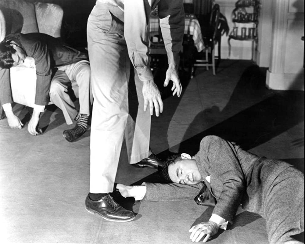 十字砲火の画像