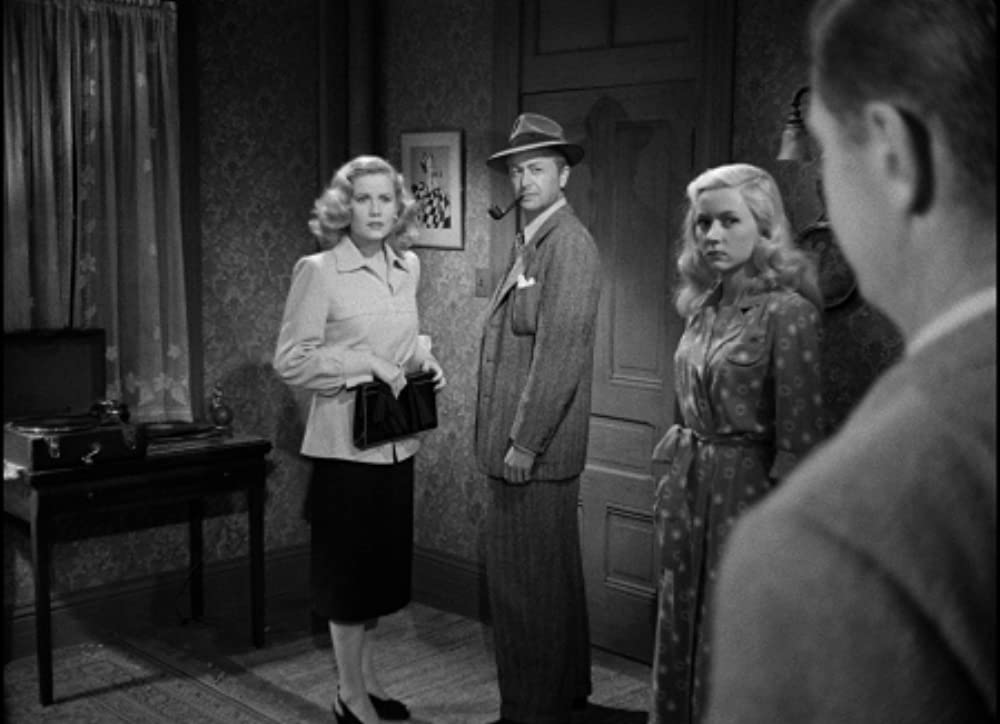 十字砲火の画像