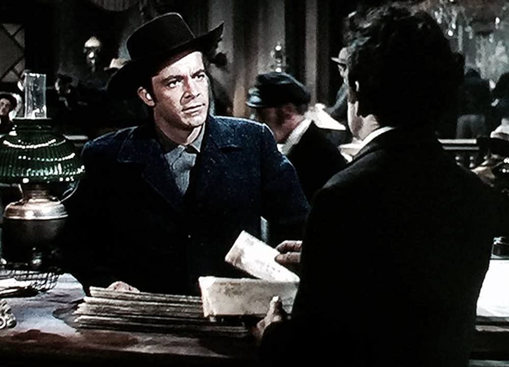 「インディアン渓谷」ダナ・アンドリュースの画像