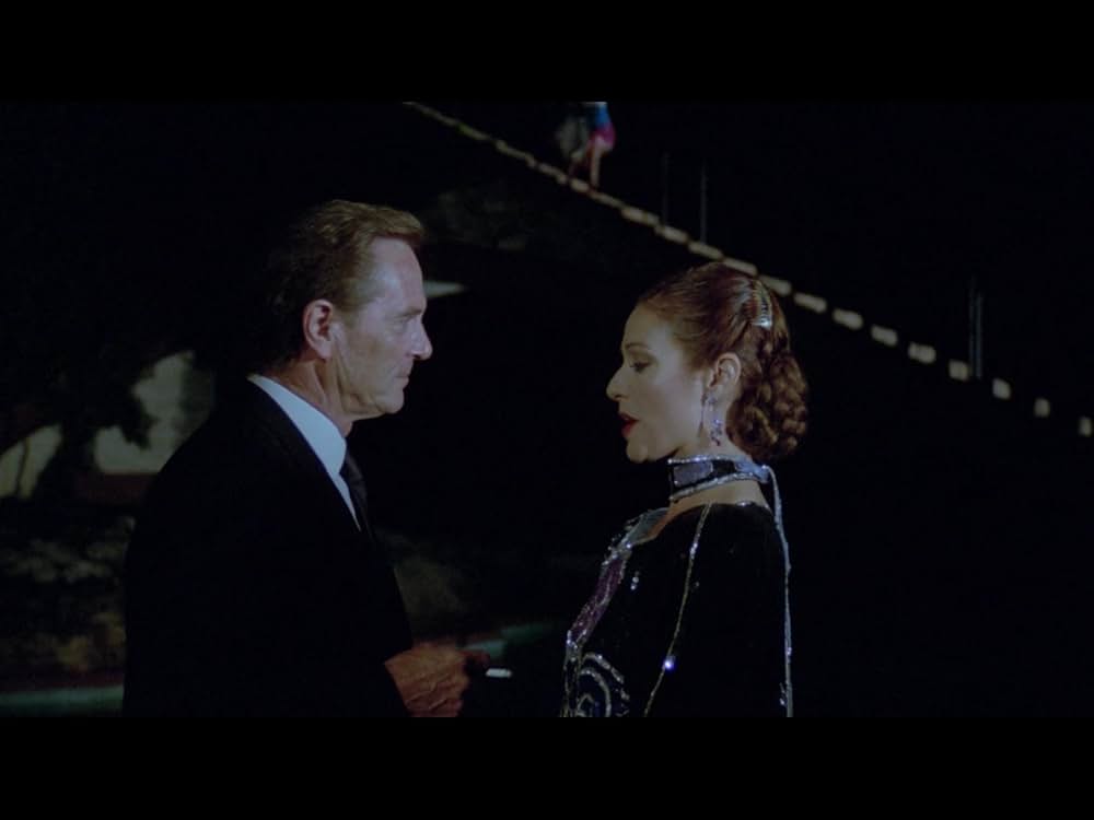 エズメラルダ・ベイ／勇者たちの戦場の画像