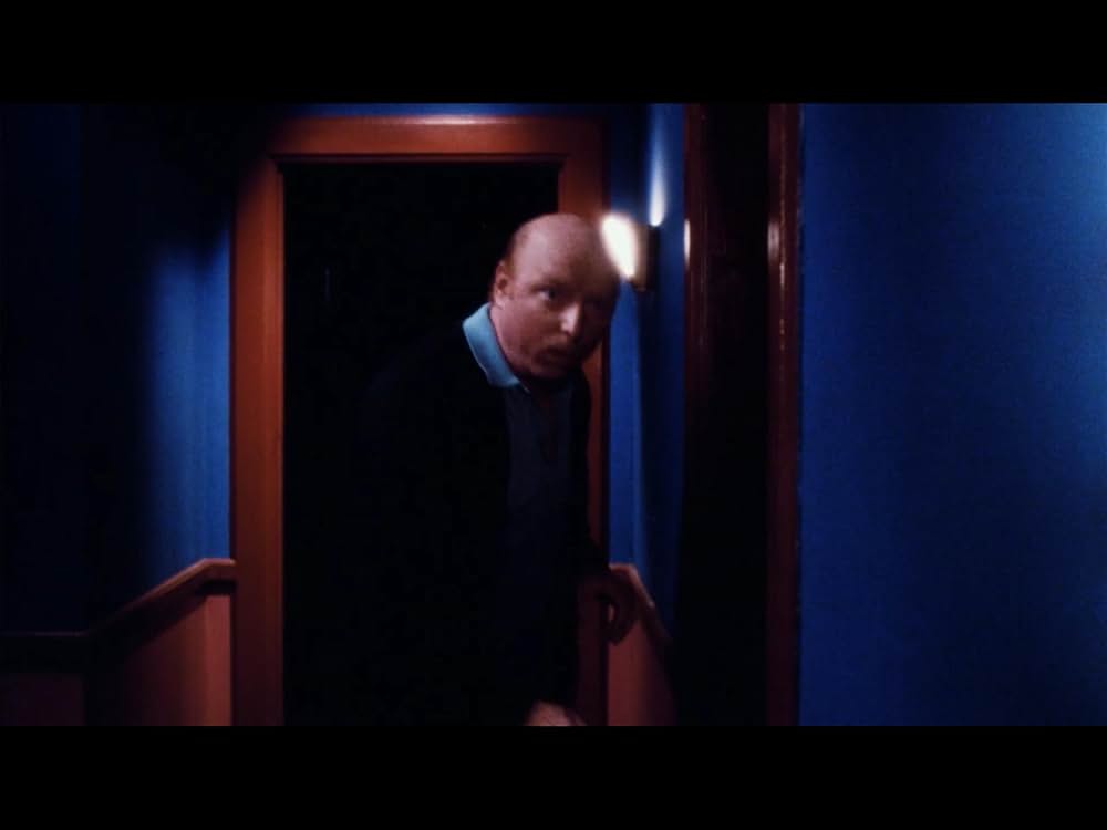 消された観客の画像