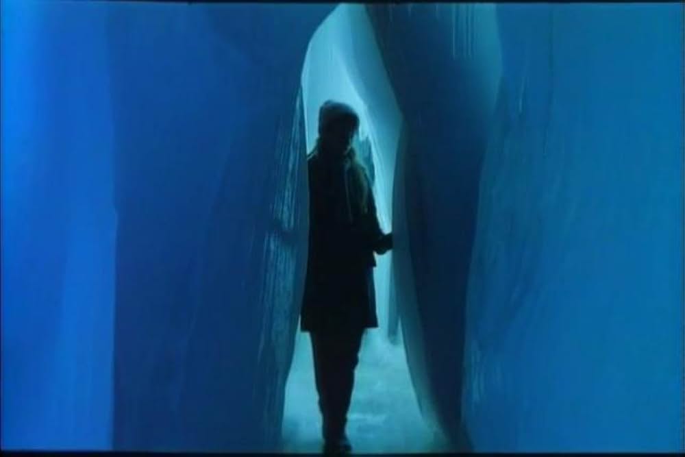 白銀のラビリンス／吹雪に舞う乙女のファンタジーの画像