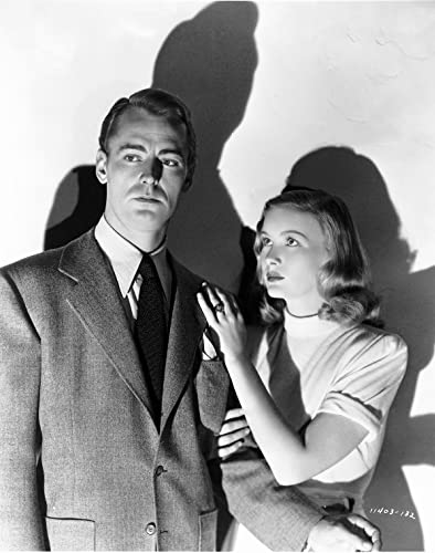 「青い戦慄」アラン・ラッド & ベロニカ・レイクの画像