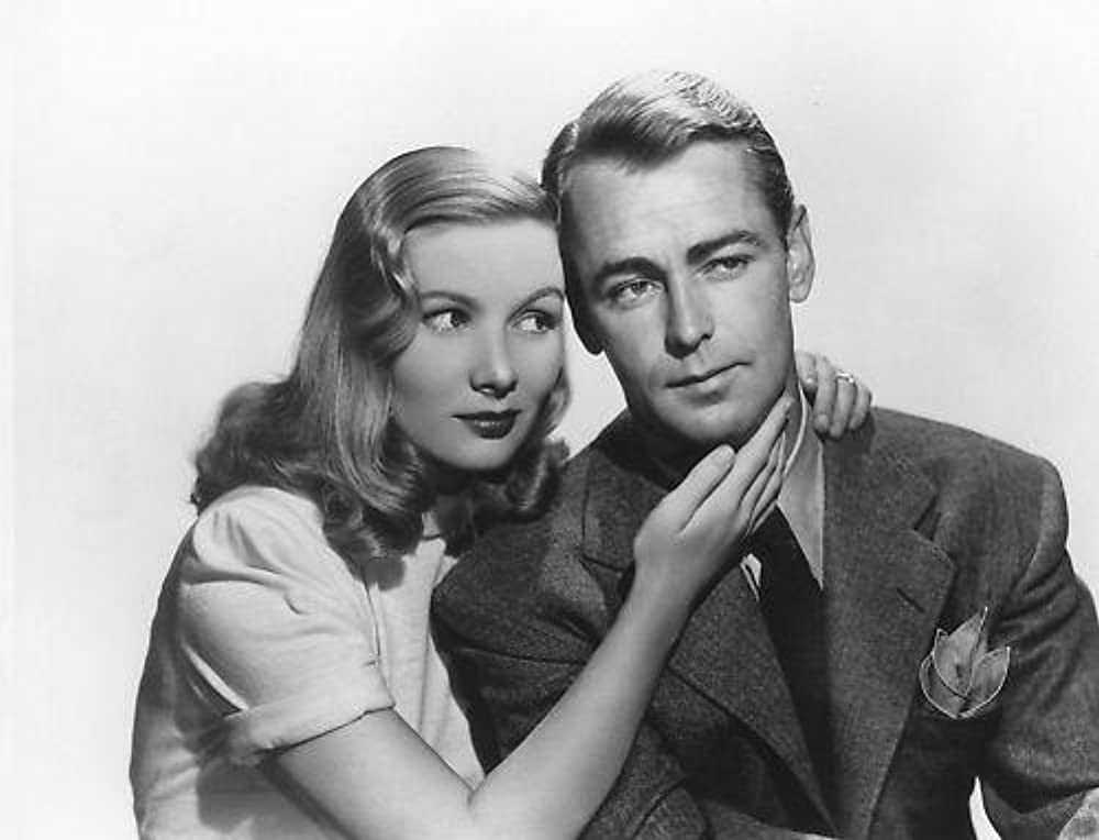 「青い戦慄」アラン・ラッド & ベロニカ・レイクの画像