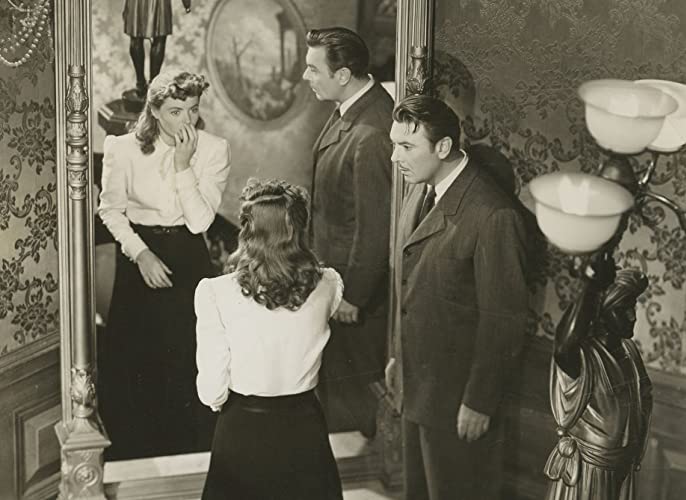 「らせん階段」ジョージ・ブレント & ドロシー・マクガイアの画像