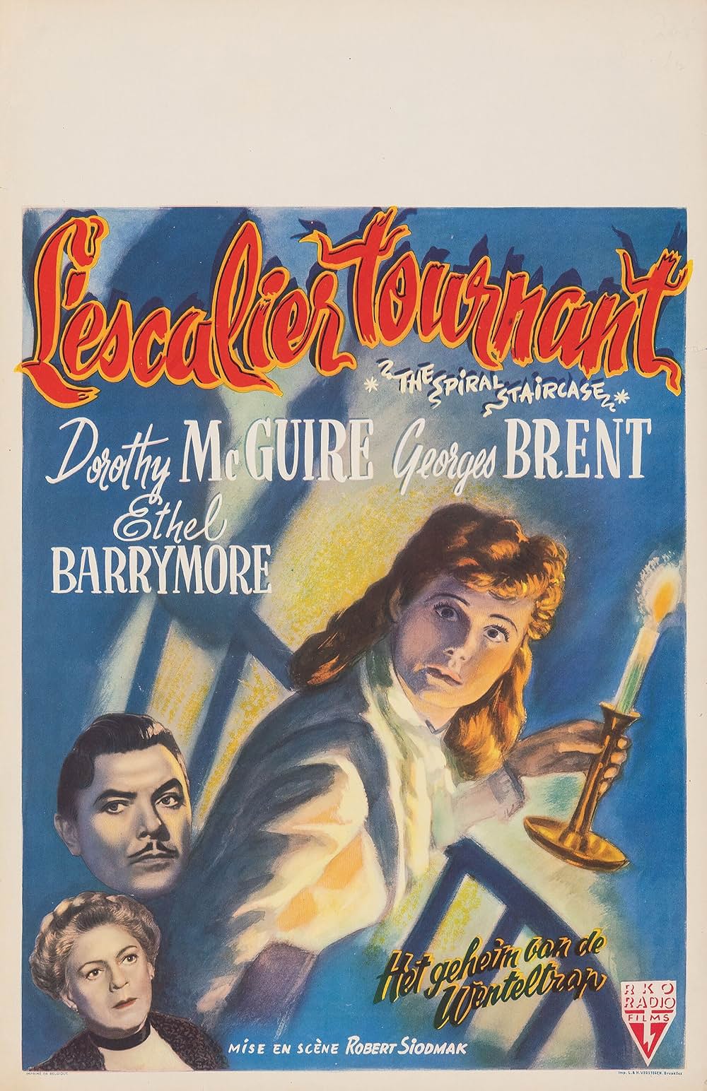 らせん階段の画像