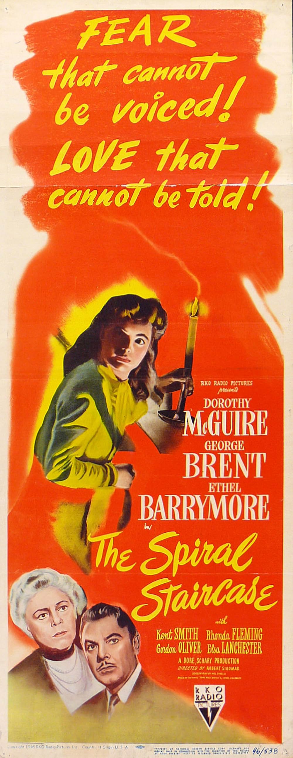 らせん階段の画像