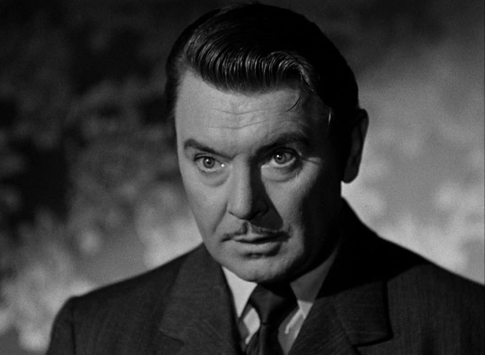 らせん階段の画像