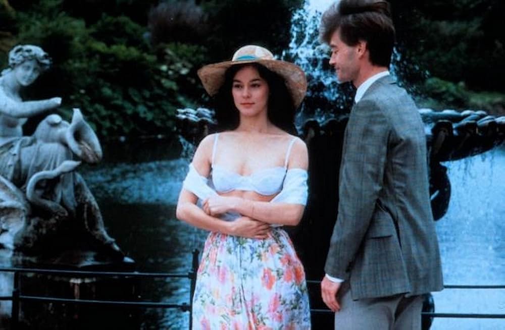 白い記憶の女の画像