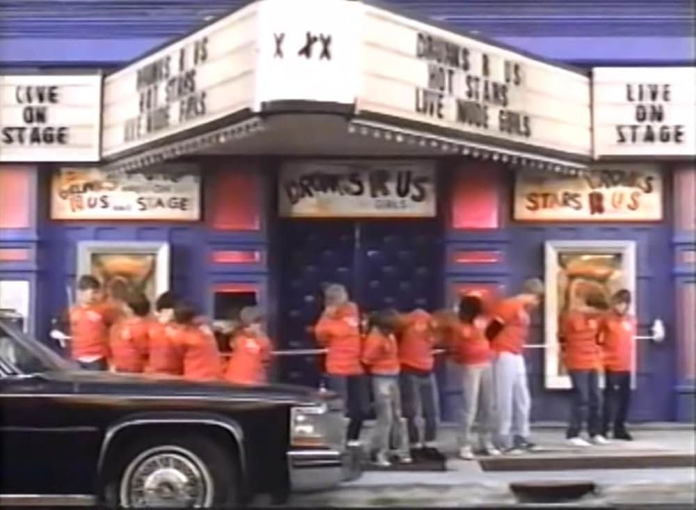 私立警官トラックスの画像