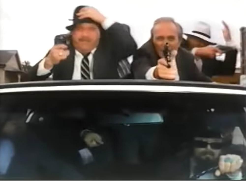 私立警官トラックスの画像