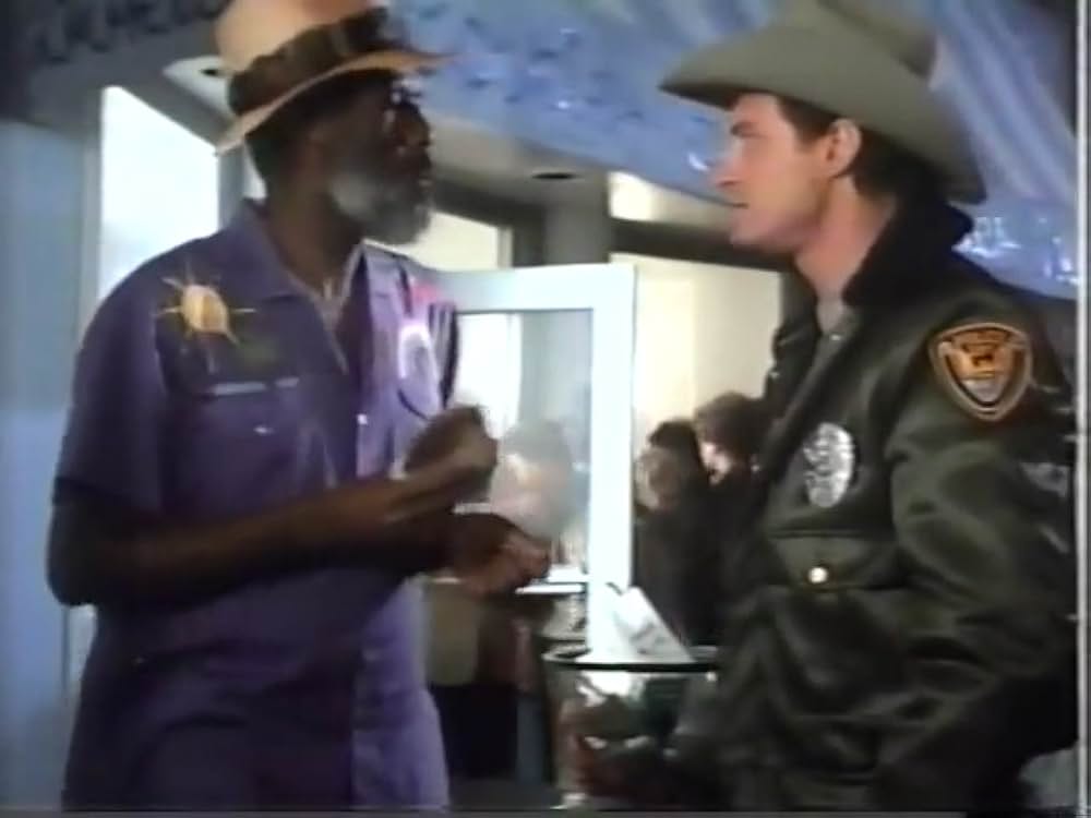 私立警官トラックスの画像