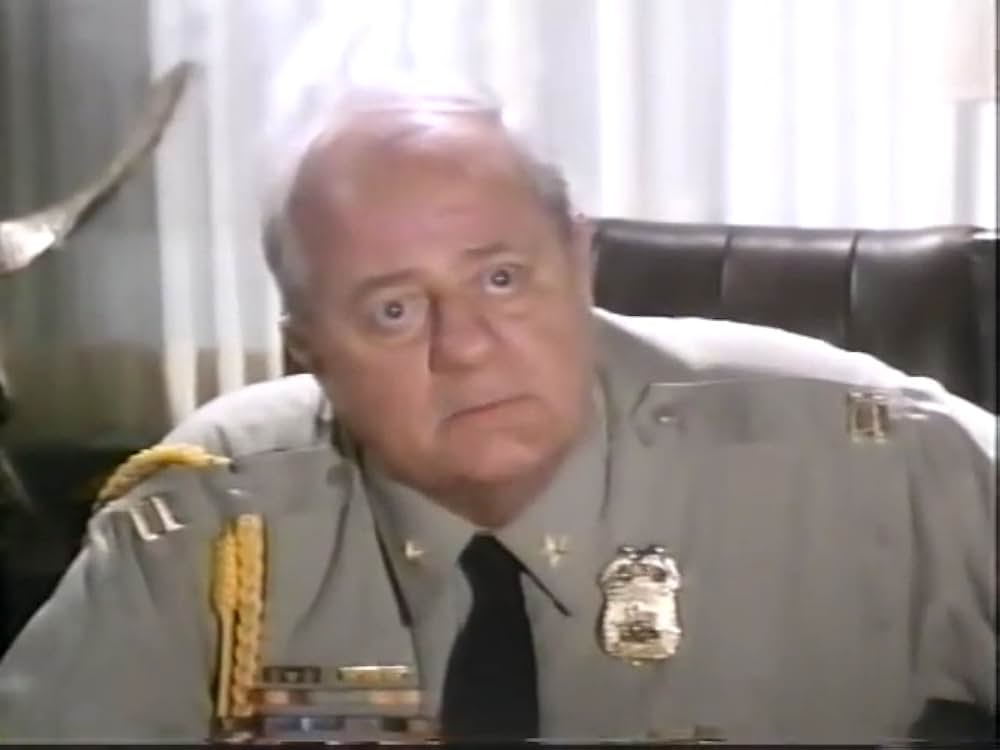 私立警官トラックスの画像