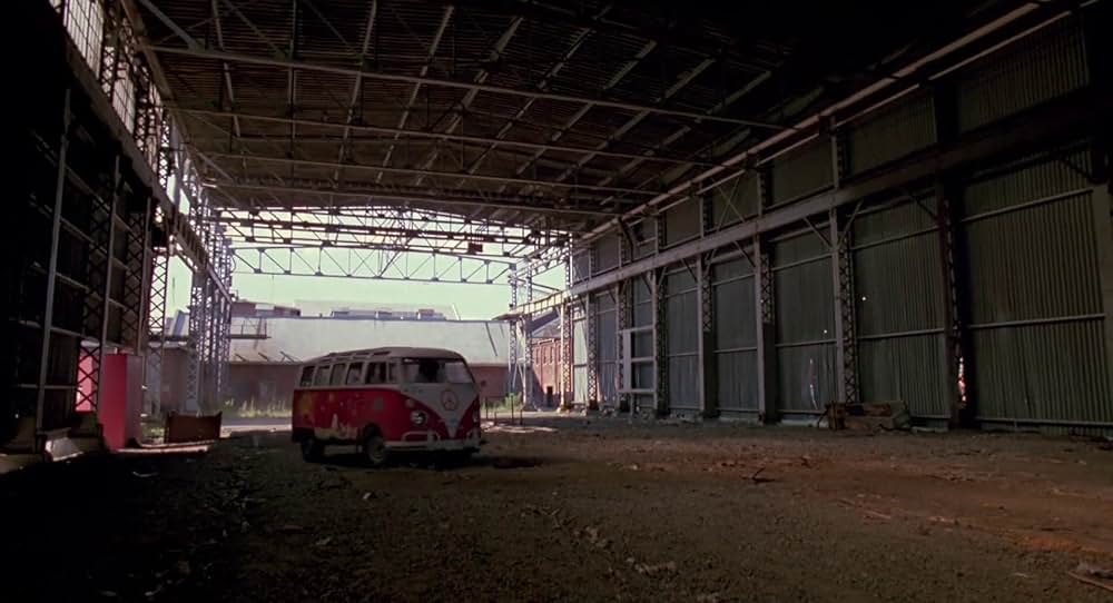 吐きだめのヒーローの画像