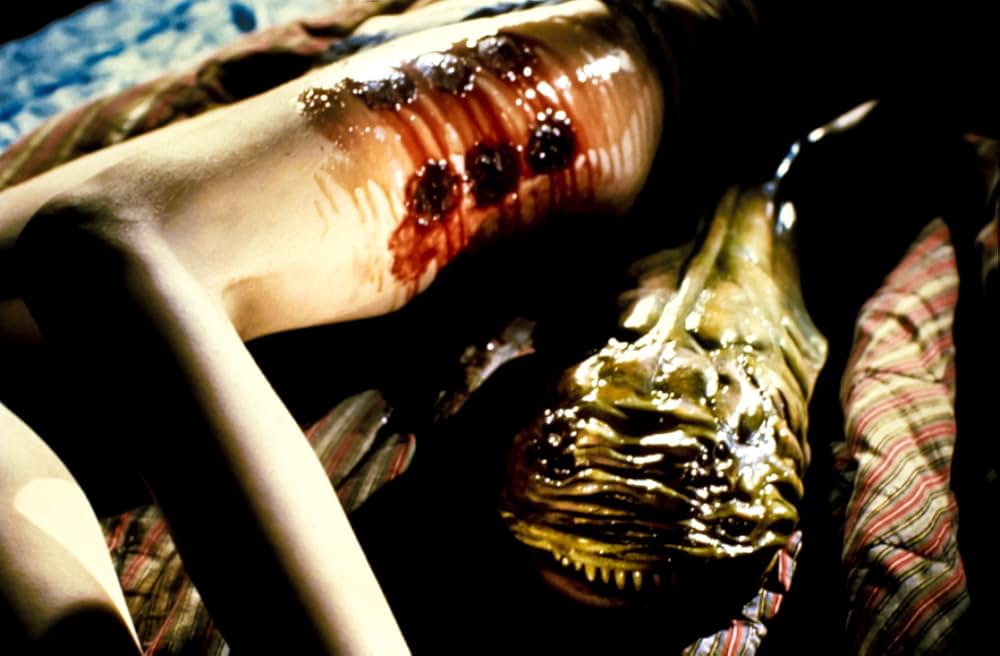 「悪魔の寄生虫・パラサイト」の画像