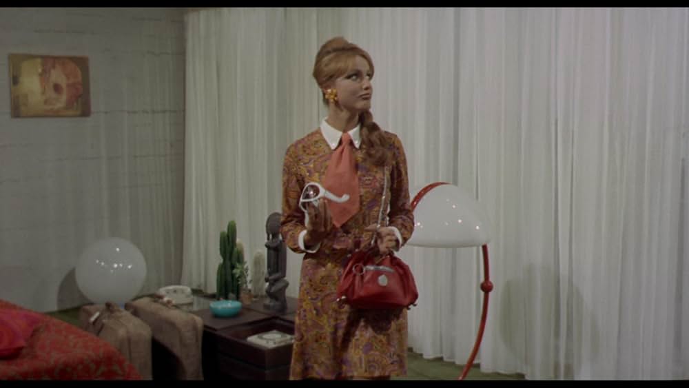 悪魔の血を飲んだ女の画像