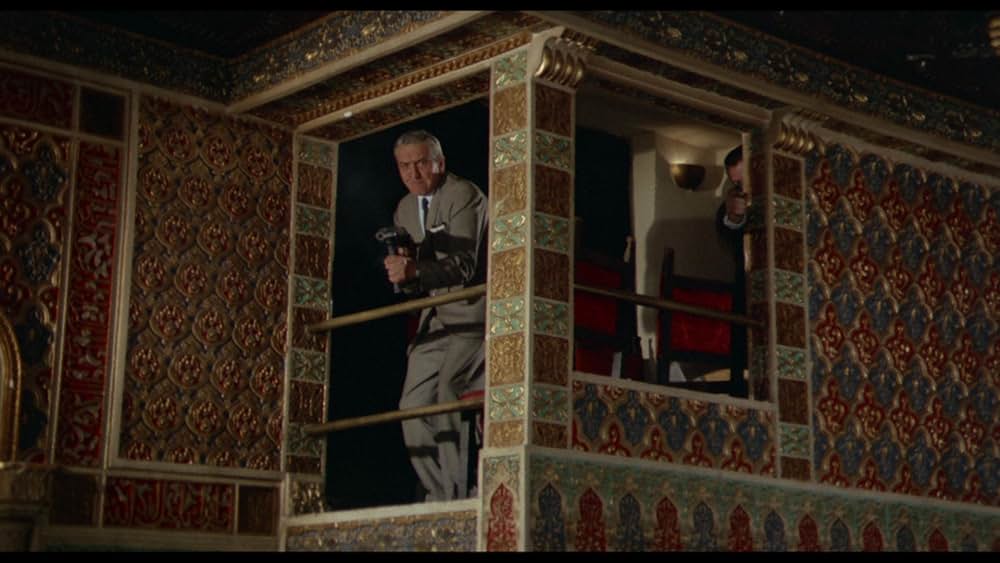 悪魔の血を飲んだ女の画像